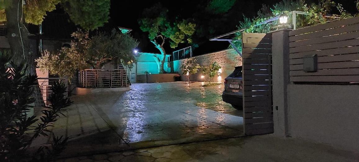 Guesthouse Aggelos Porto Germeno ภายนอก รูปภาพ