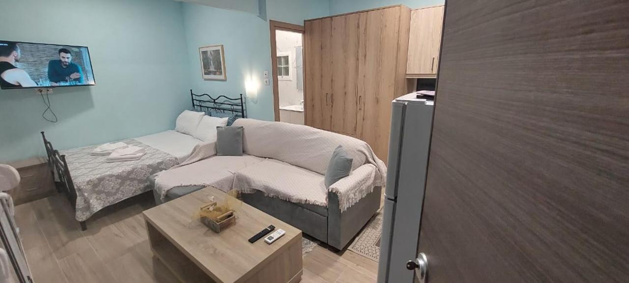 Guesthouse Aggelos Porto Germeno ภายนอก รูปภาพ